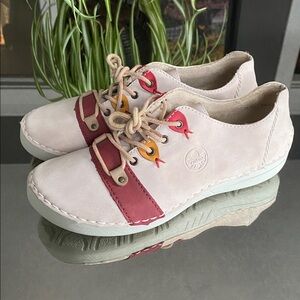 52510 Angela Reiker, Size EU37-US 6-6.5